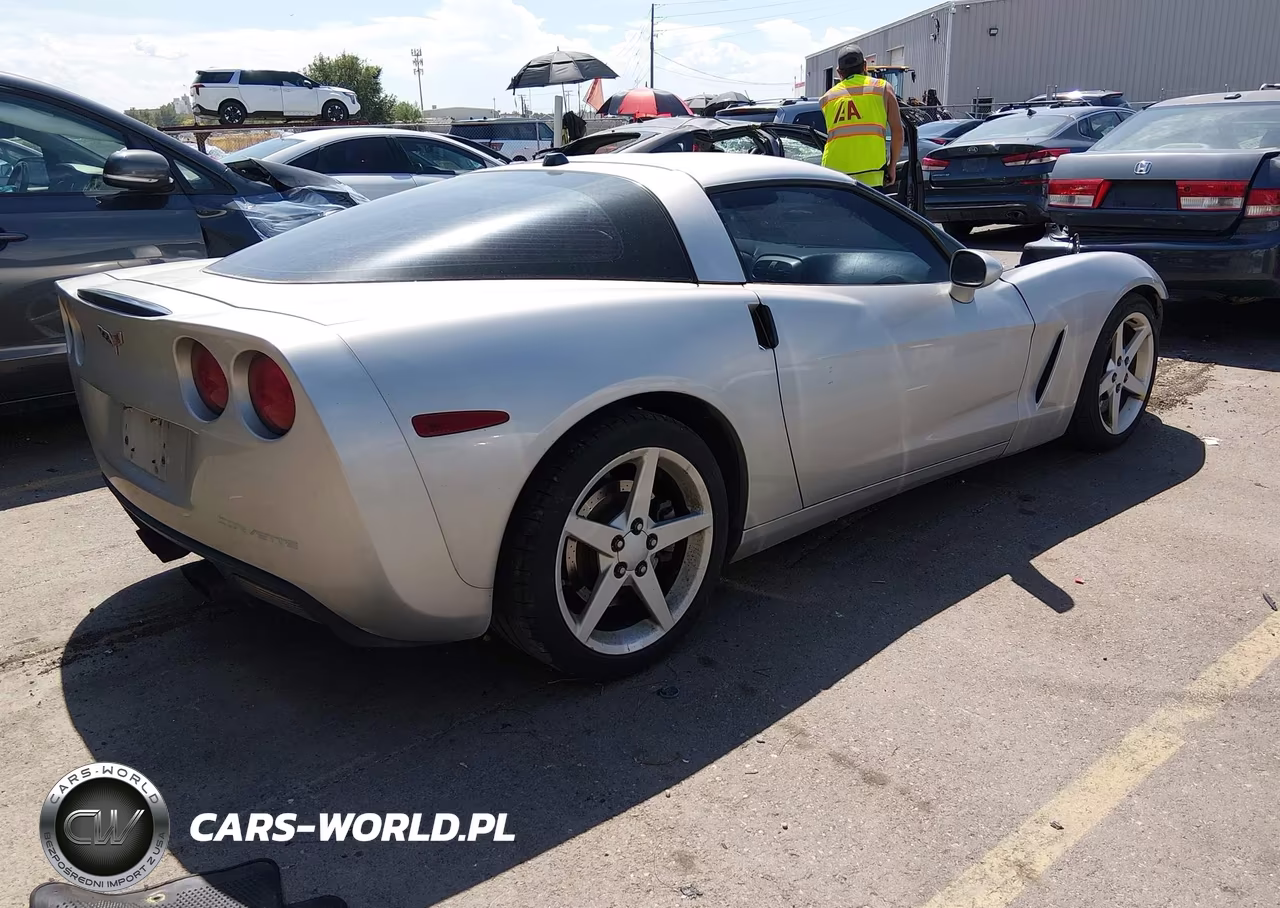 2005 Chevrolet Corvette VIN:1G1YY24U555122375 - 4