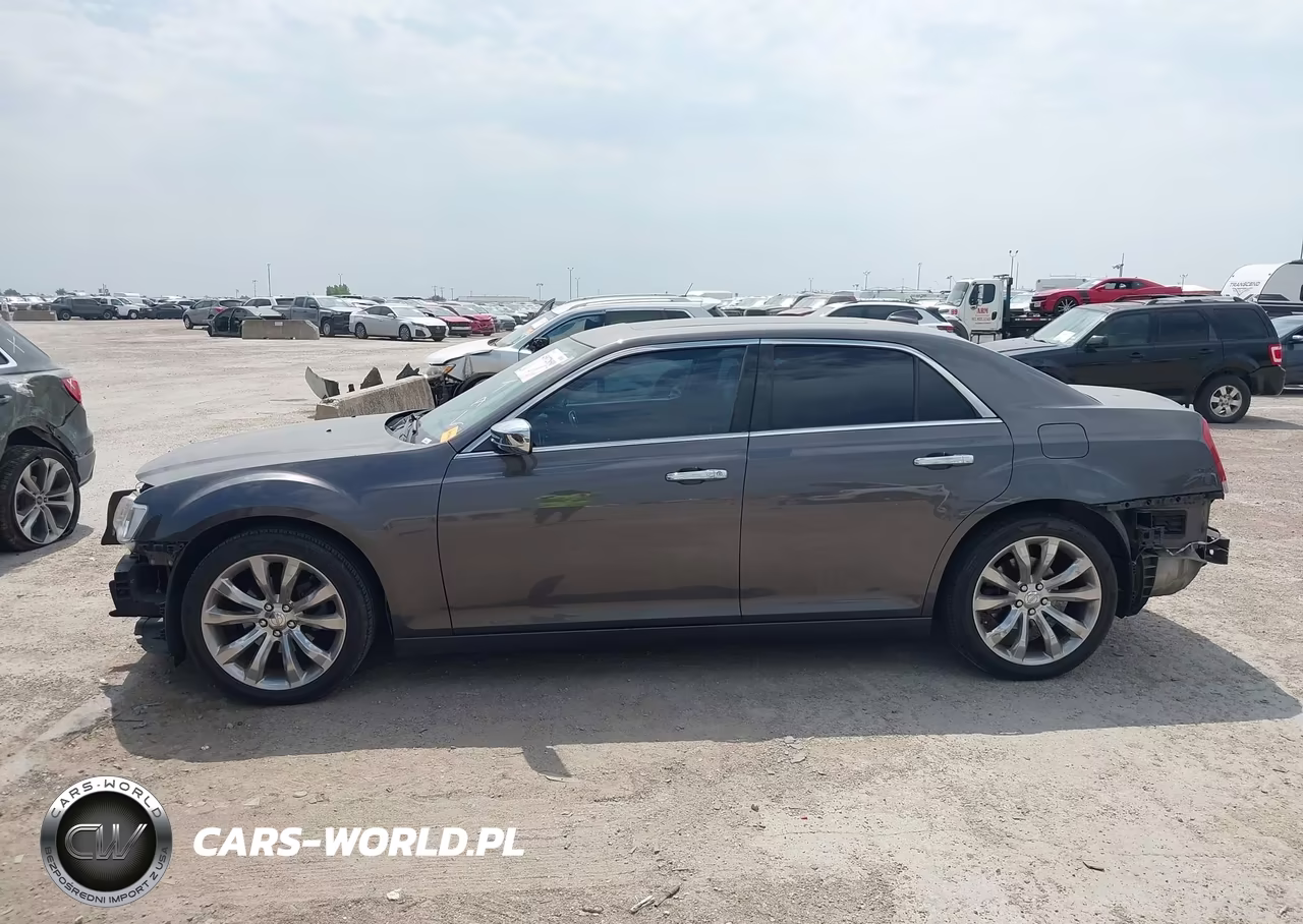 2017 Chrysler 300C VIN:2C3CCAEG2HH544902 - 15