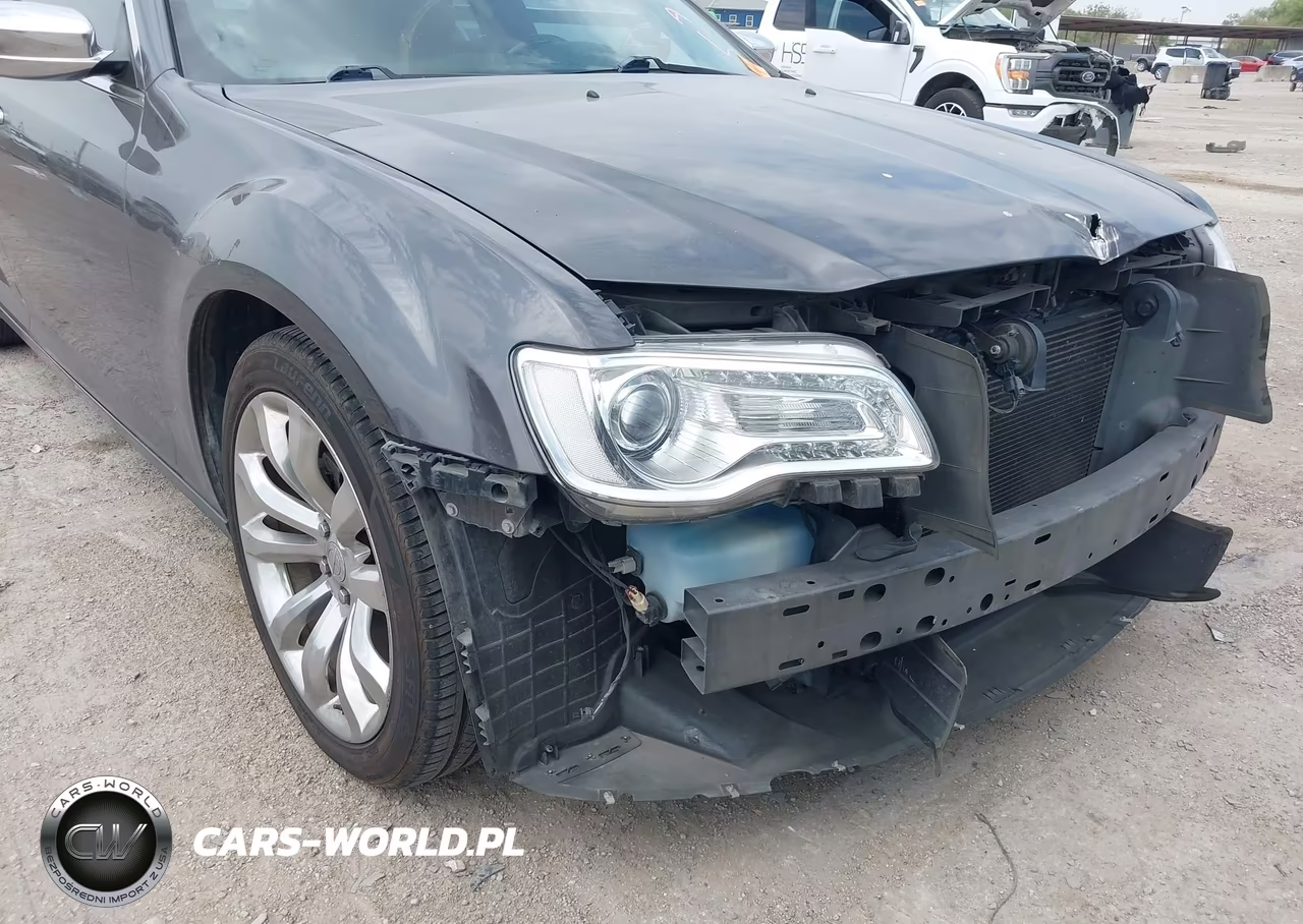2017 Chrysler 300C VIN:2C3CCAEG2HH544902 - 18