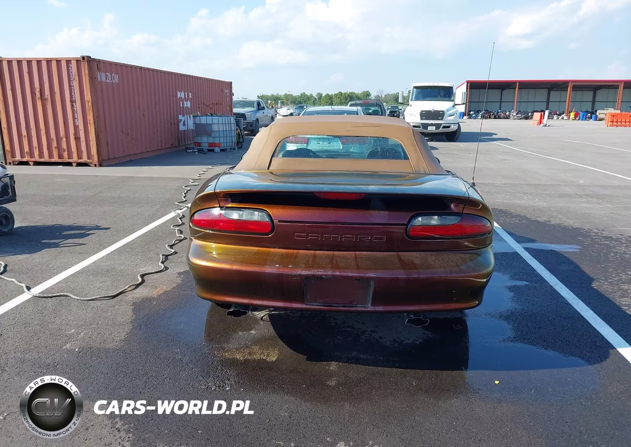 1995 Chevrolet Camaro Z28 VIN:2G1FP32P9S2170191 - 16