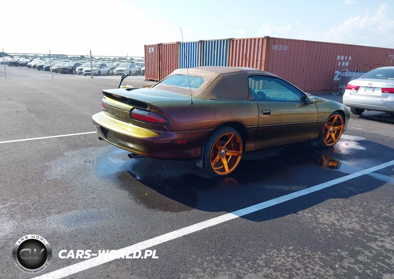 1995 Chevrolet Camaro Z28 VIN:2G1FP32P9S2170191 - 4