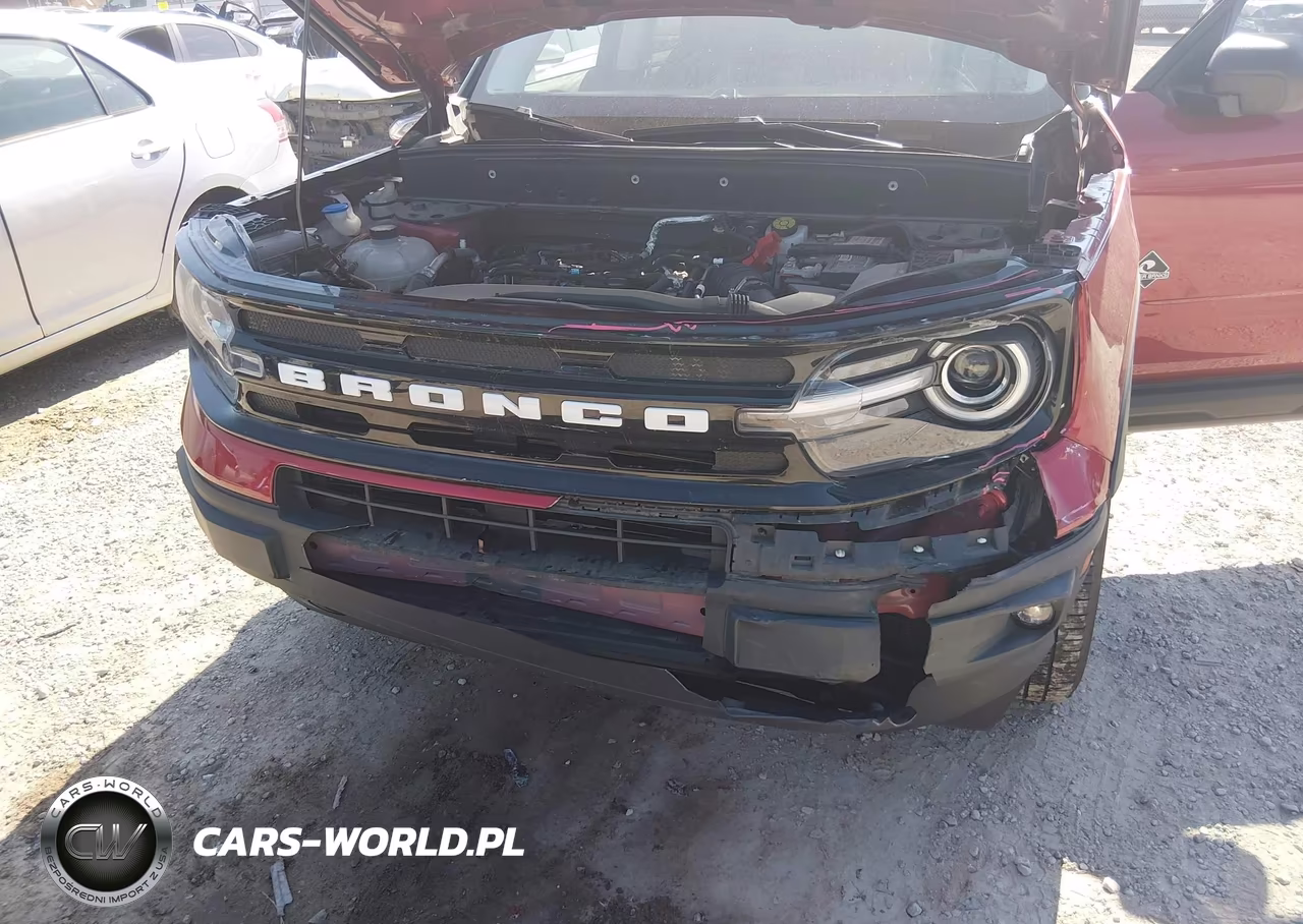 2021 Ford Bronco Sport Outer Banks VIN:3FMCR9C63MRB08864 - 6
