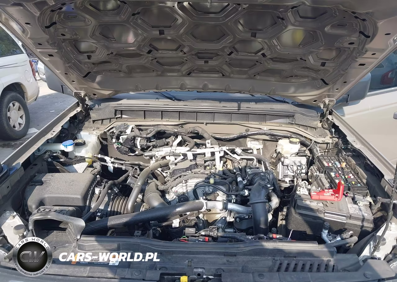 2025 Ford Bronco Big Bend VIN:1FMDE7BH3SLA72113 - 10