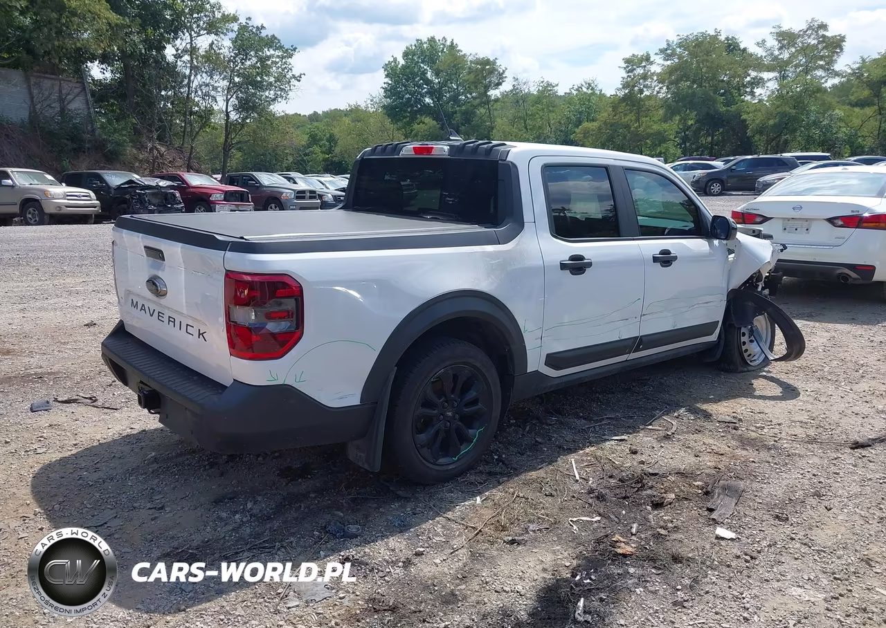 2024 Ford Maverick Xlt VIN:3FTTW8J98RRA18685 - 4