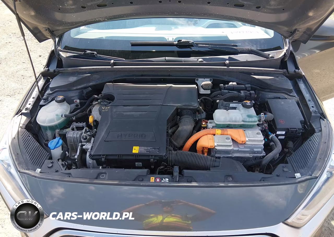 2020 Hyundai Ioniq Hybrid Blue VIN:KMHC65LC0LU220035 - 10