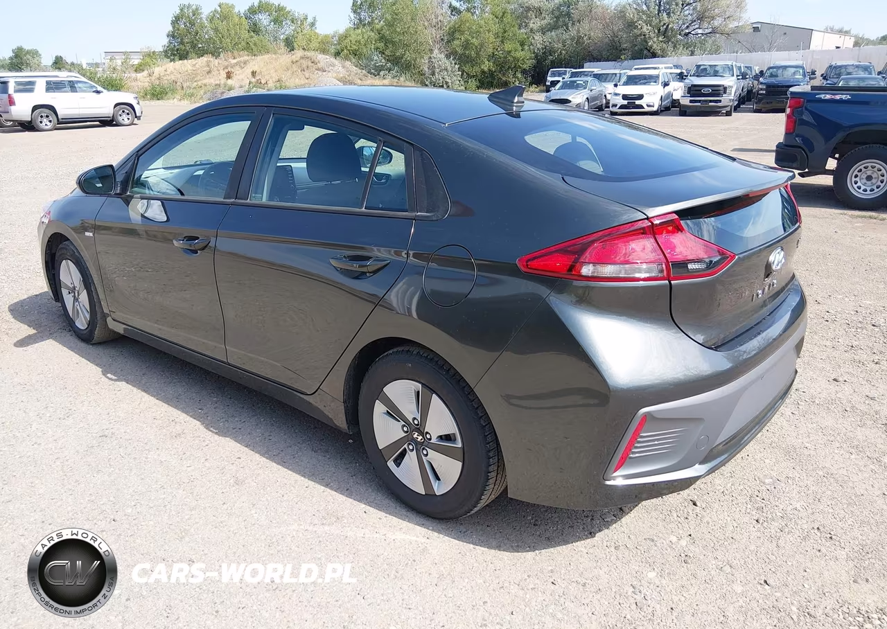 2020 Hyundai Ioniq Hybrid Blue VIN:KMHC65LC0LU220035 - 3