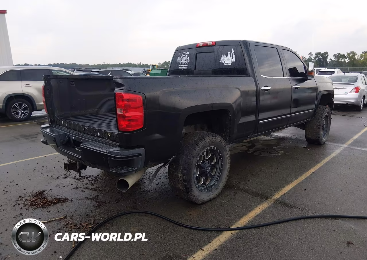 2015 Chevrolet Silverado 2500Hd Built After Aug 14 High Country VIN:1GC1KXE89FF672277 - 4