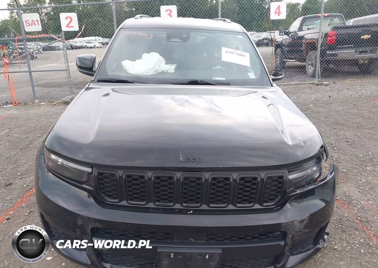 2023 Jeep Grand Cherokee L Altitude 4X4 VIN:1C4RJKAG2P8102830 - 11