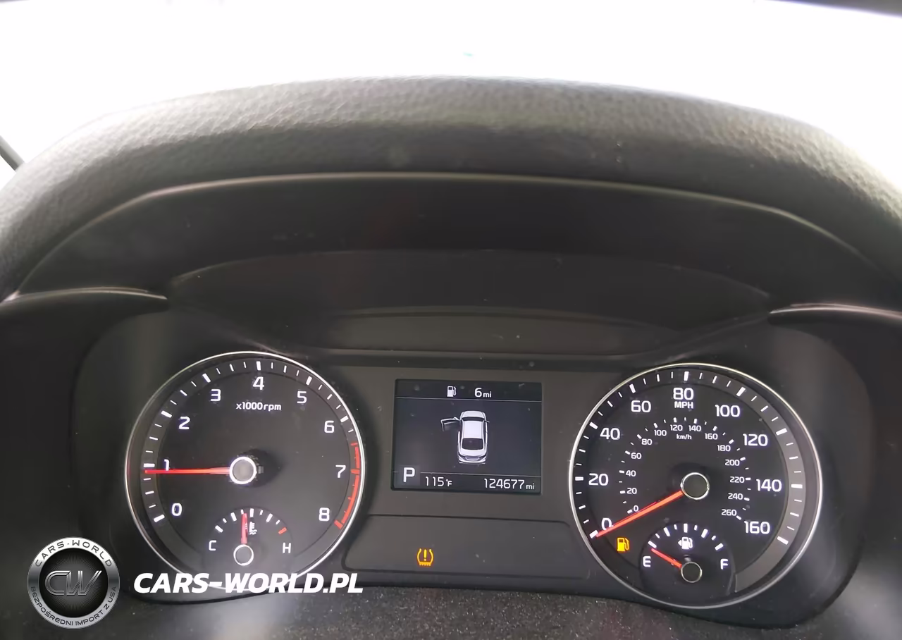 2019 Kia Forte S VIN:3KPF34AD3KE028282 - 7