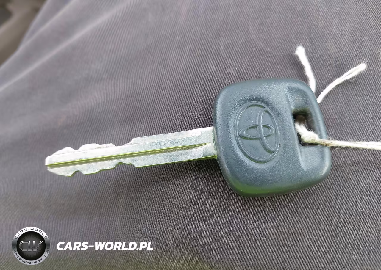 2004 Toyota Rav4 VIN:JTEHD20V740023145 - 11