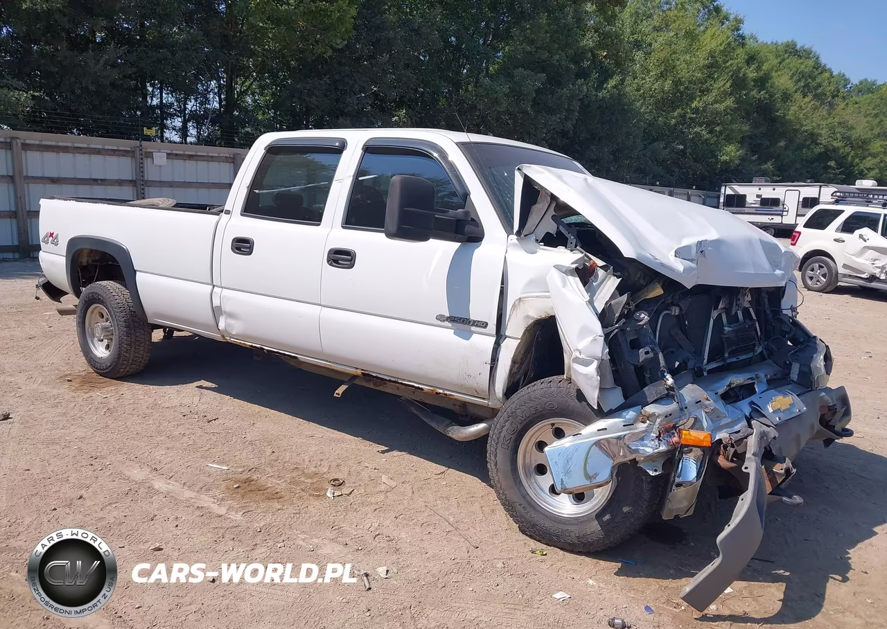 2003 Chevrolet Silverado 2500Hd VIN:1GCHK23UX3F104732 - 1