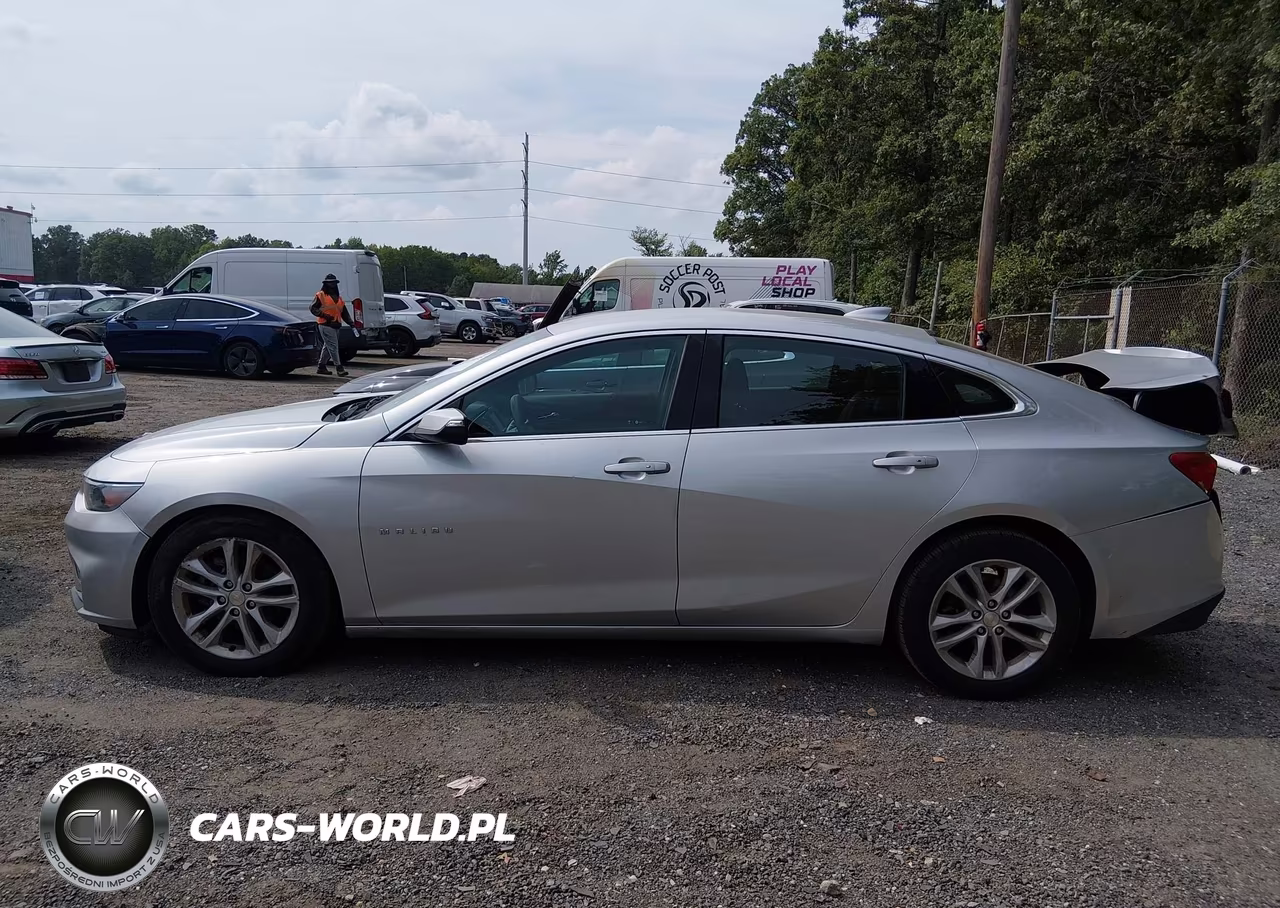 2018 Chevrolet Malibu Lt VIN:1G1ZD5ST3JF180923 - 14
