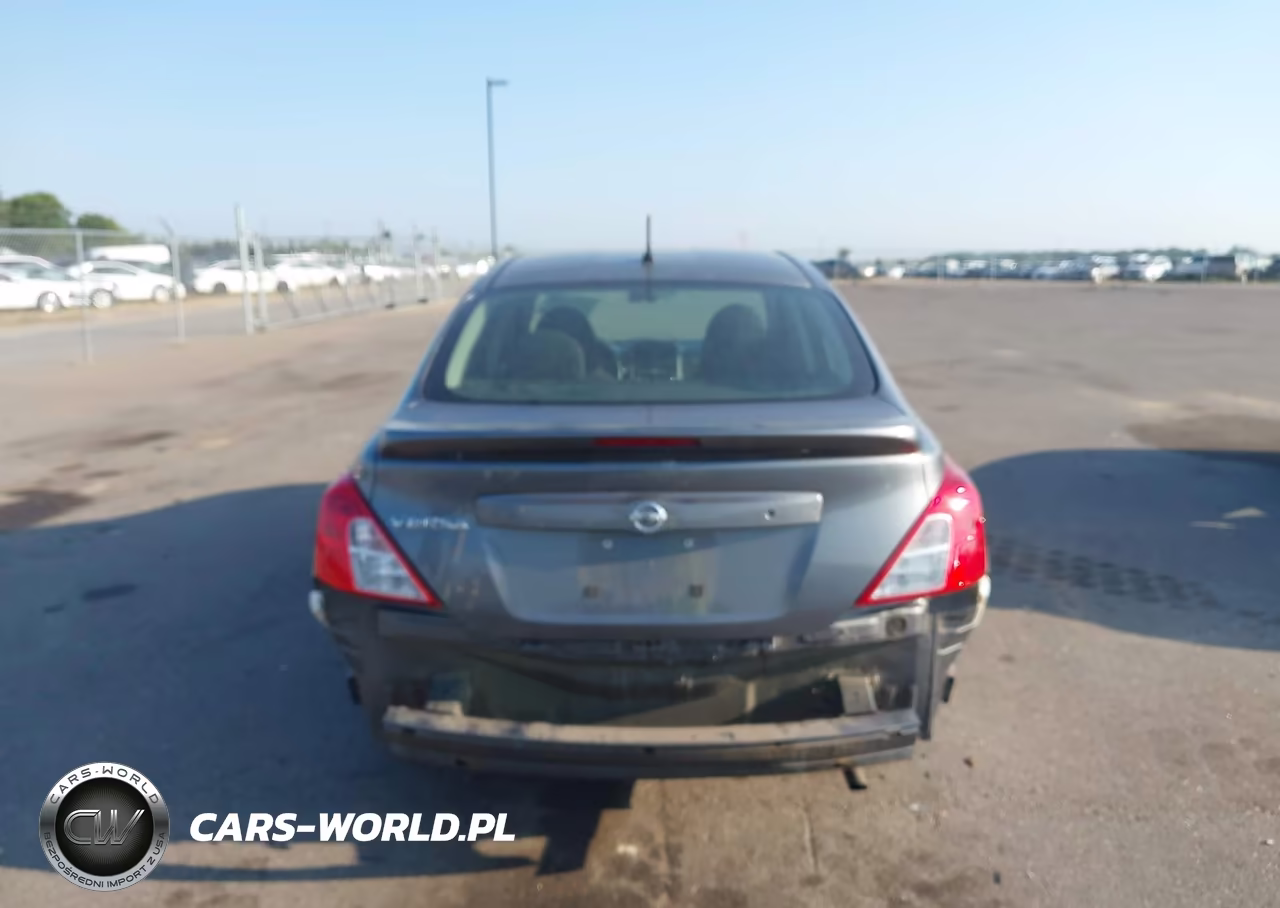 2017 Nissan Versa 1.6 S+ VIN:3N1CN7AP0HL832989 - 17