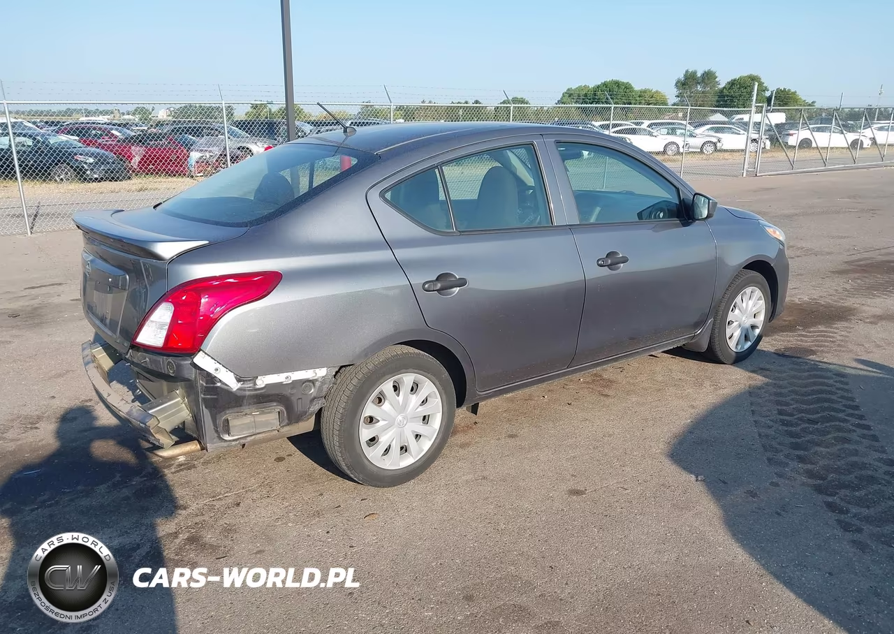 2017 Nissan Versa 1.6 S+ VIN:3N1CN7AP0HL832989 - 4