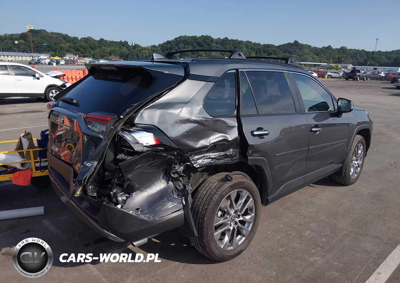 2025 Toyota Rav4 Limited VIN:2T3N1RFV2SW573331 - 4
