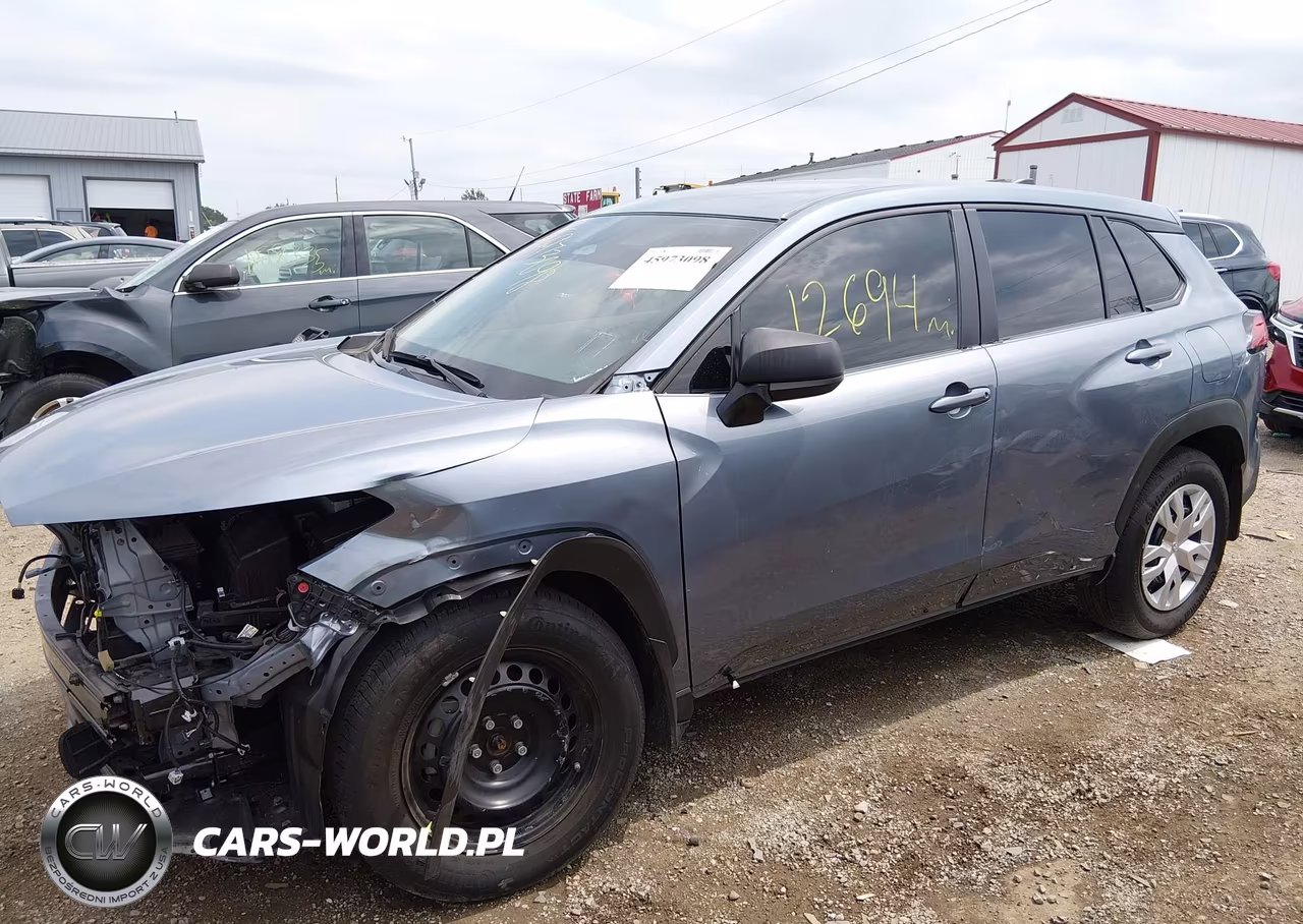 2024 Toyota Corolla Cross L VIN:7MUAAABG6RV116384 - 17