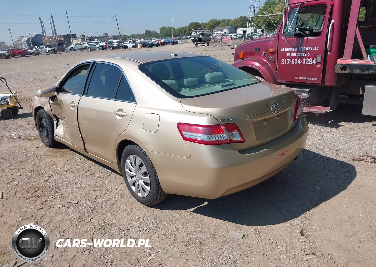 2011 Toyota Camry Le VIN:4T1BF3EK0BU686518 - 3