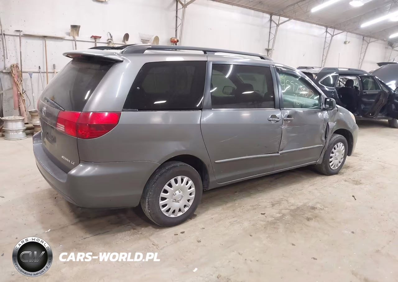2004 Toyota Sienna Le VIN:5TDZA23C24S123470 - 4