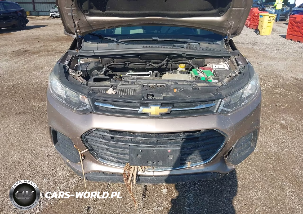 2018 Chevrolet Trax Ls VIN:3GNCJNSBXJL252212 - 10