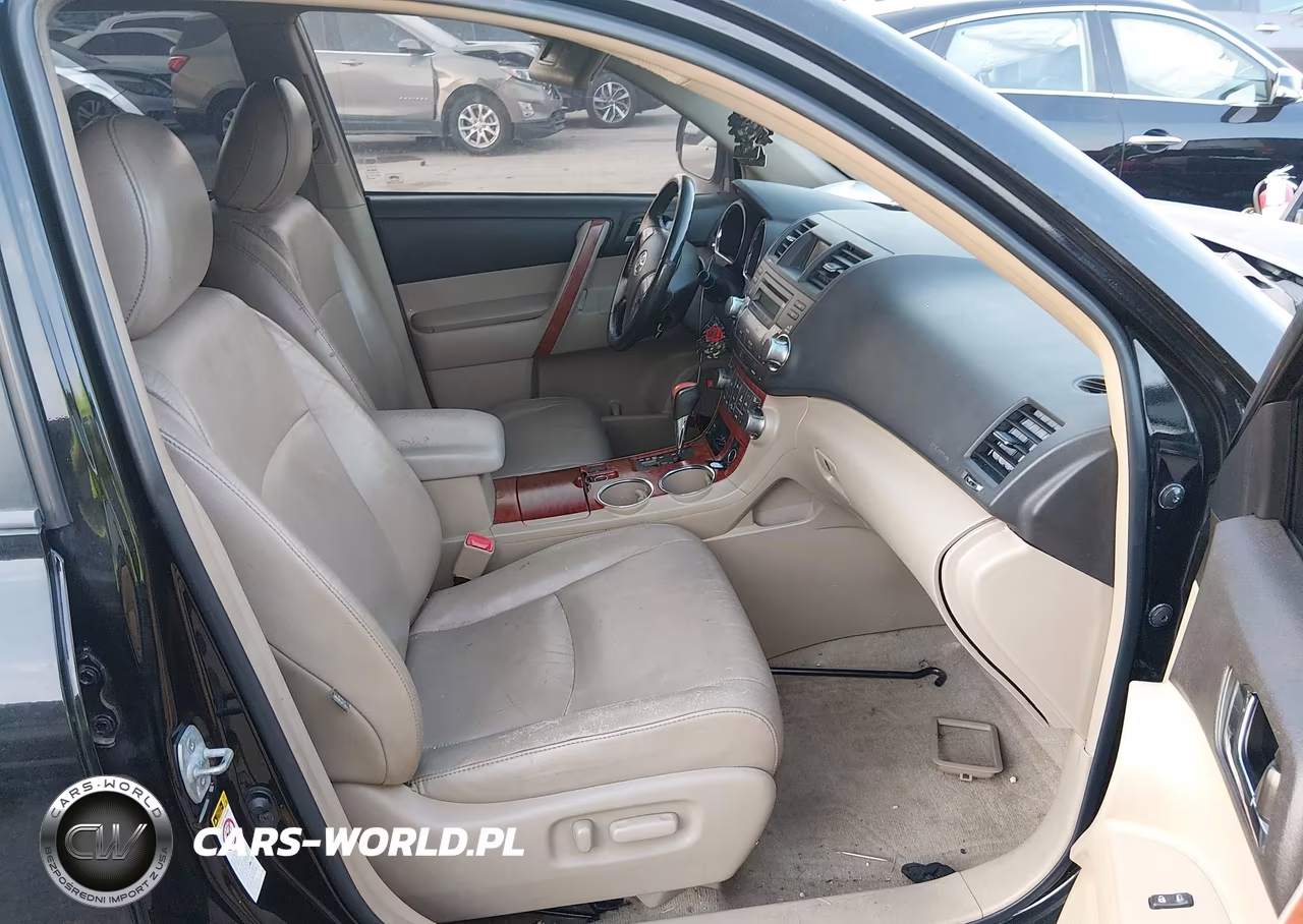 2010 Toyota Highlander Limited V6 VIN:5TDYK3EH2AS004658 - 5