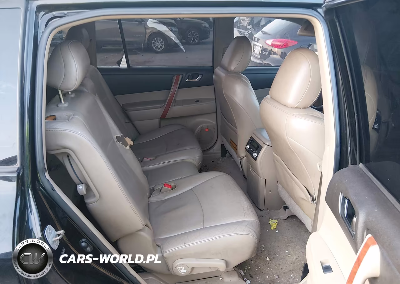 2010 Toyota Highlander Limited V6 VIN:5TDYK3EH2AS004658 - 8