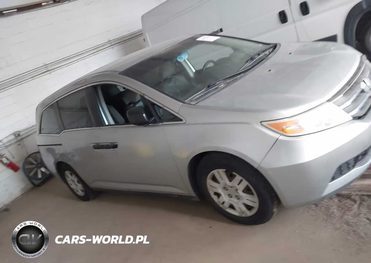 2013 Honda Odyssey Lx VIN:5FNRL5H26DB055660 - 13