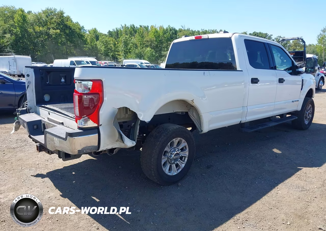 2022 Ford F-250 Xlt VIN:1FT7W2BT3NEE45312 - 4