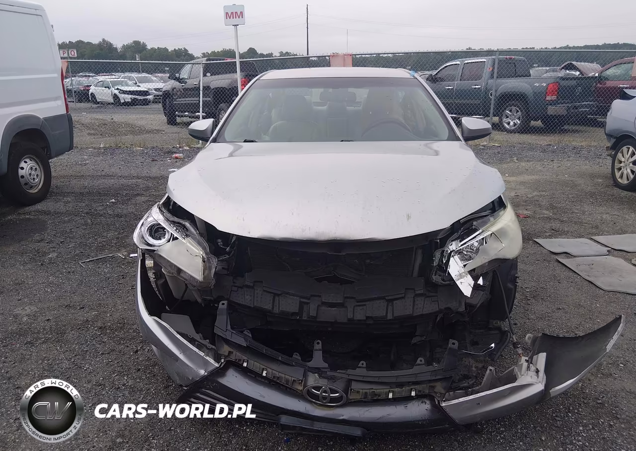 2015 Toyota Camry Xle VIN:4T4BF1FK1FR477187 - 12