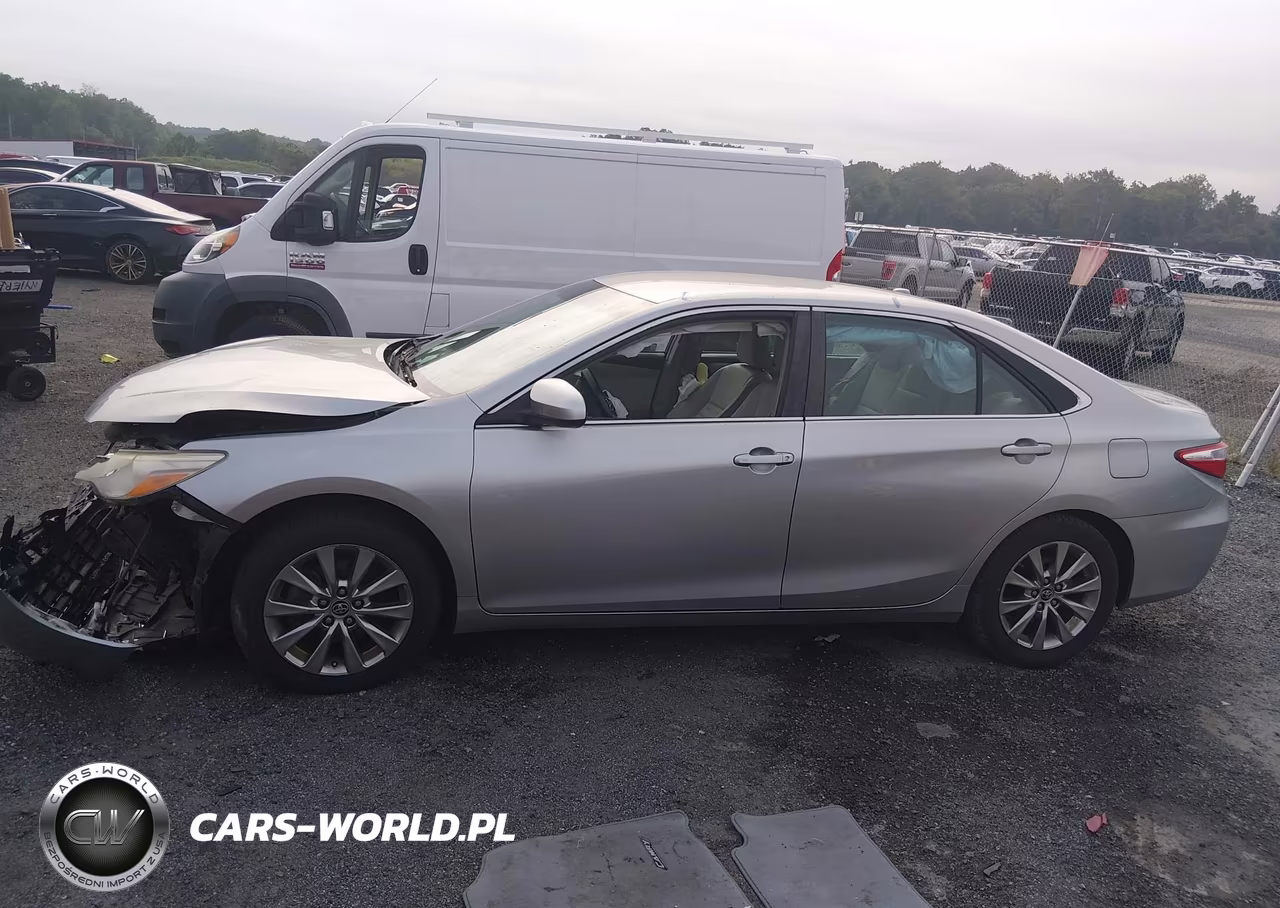 2015 Toyota Camry Xle VIN:4T4BF1FK1FR477187 - 14