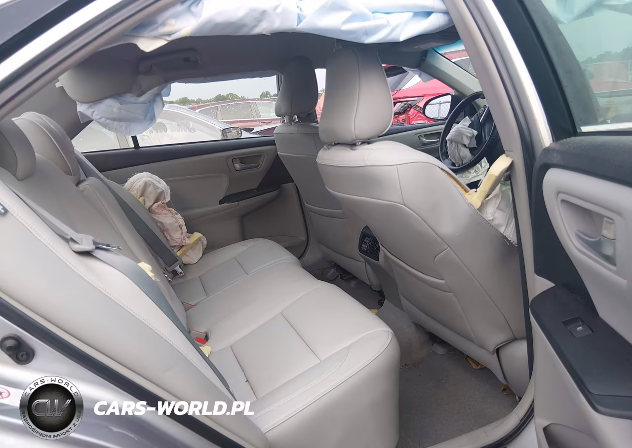 2015 Toyota Camry Xle VIN:4T4BF1FK1FR477187 - 8