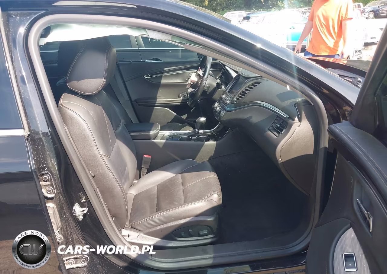2018 Chevrolet Impala 1Lt VIN:2G1105S35J9166667 - 5