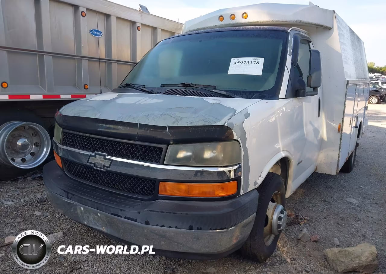 2006 Chevrolet Express Cutaway Work Van VIN:1GBJG312X61144468 - 2