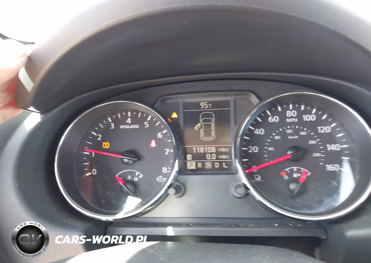 2013 Nissan Rogue S VIN:JN8AS5MT2DW543518 - 7