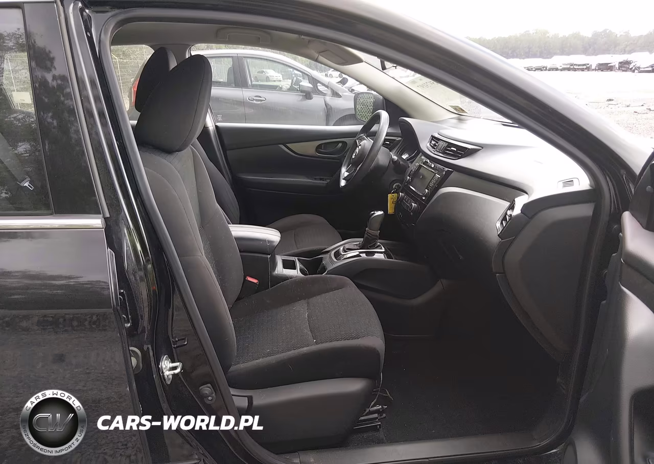 2019 Nissan Rogue Sport S VIN:JN1BJ1CR3KW340641 - 5
