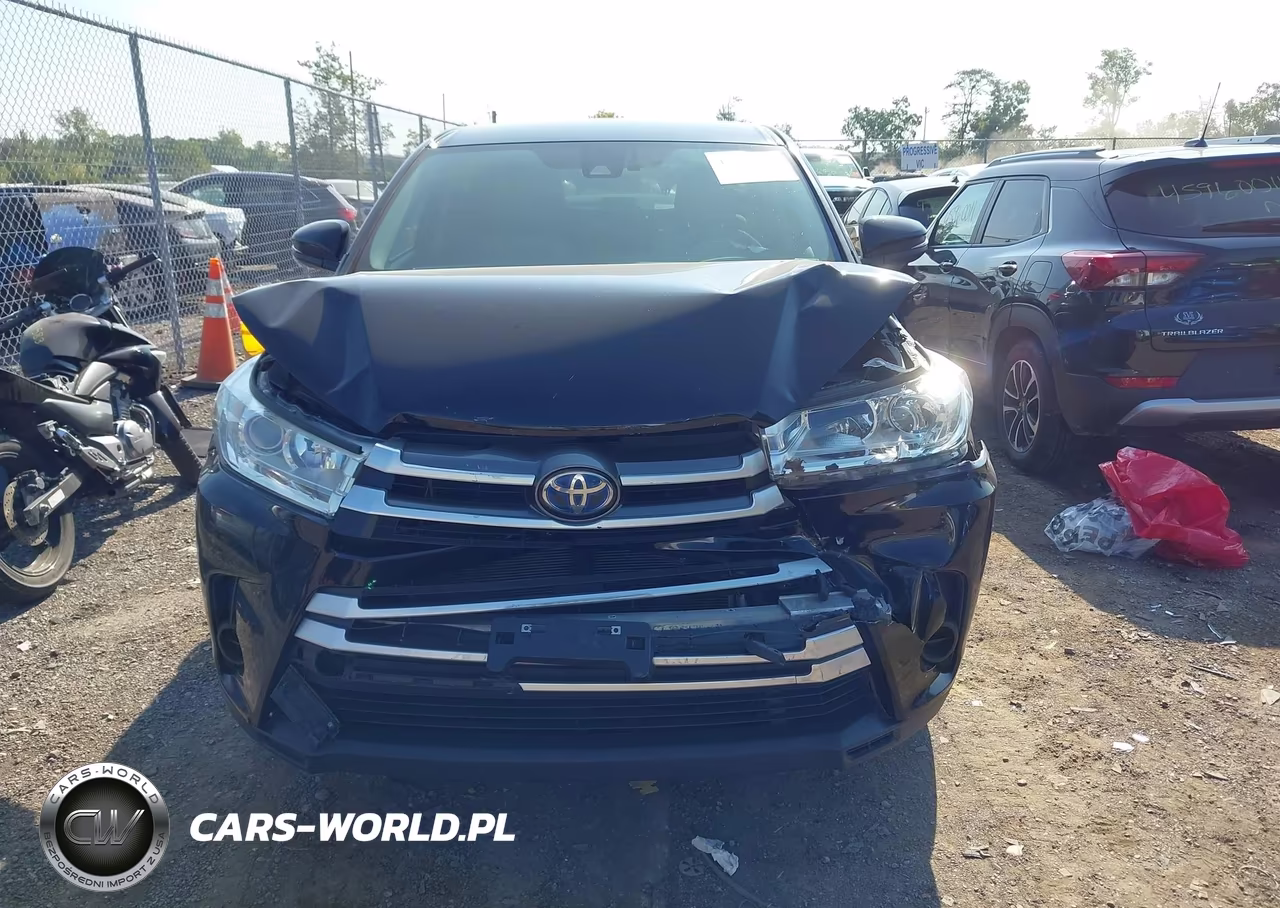 2019 Toyota Highlander Hybrid Le VIN:5TDBGRFH5KS068106 - 12