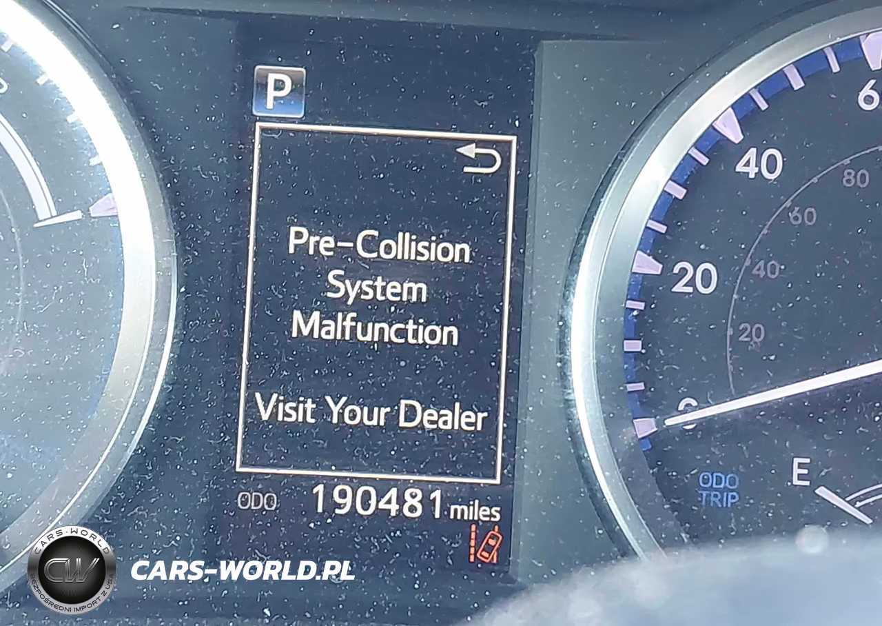 2019 Toyota Highlander Hybrid Le VIN:5TDBGRFH5KS068106 - 15