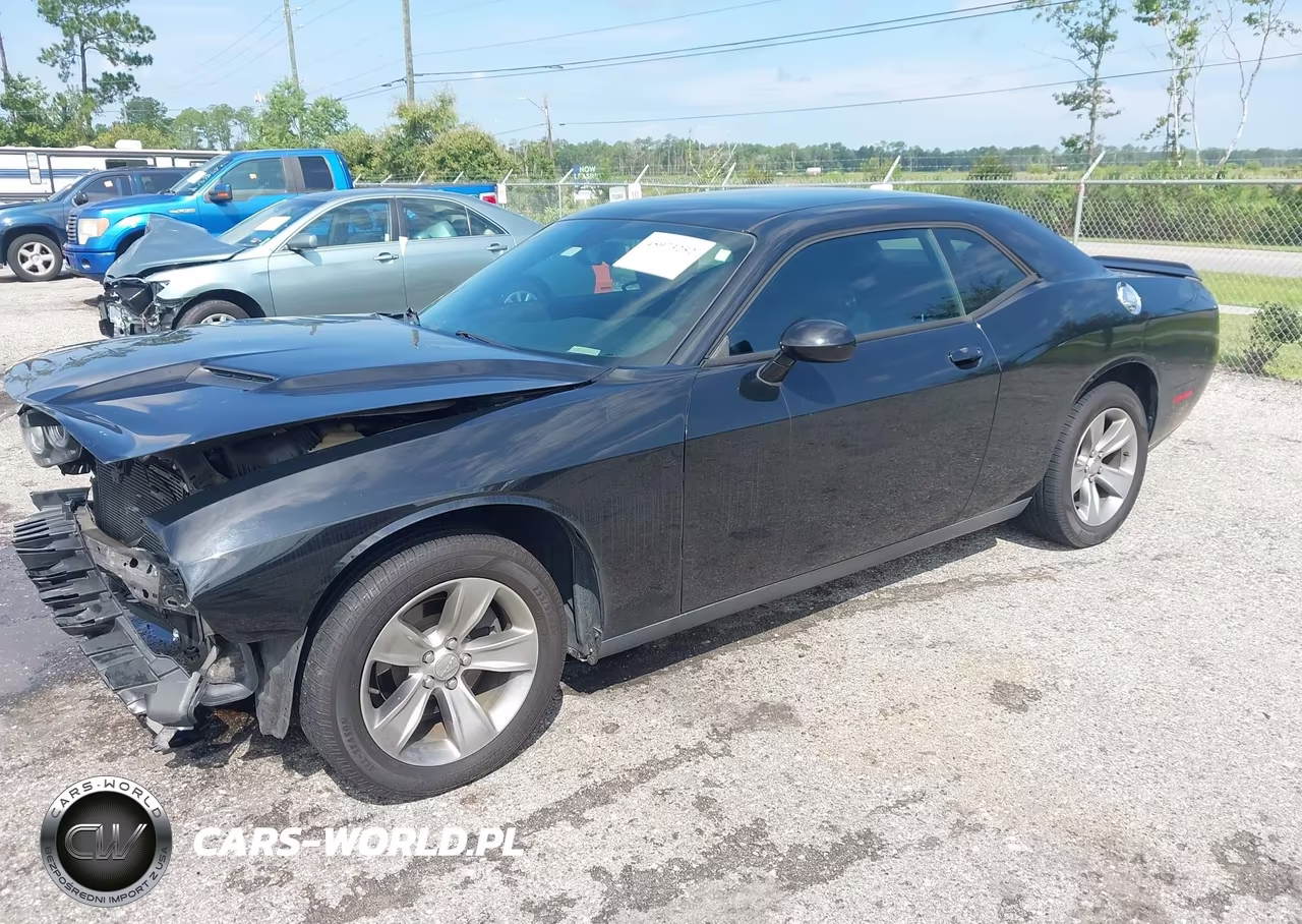2018 Dodge Challenger Sxt VIN:2C3CDZAG1JH110753 - 2