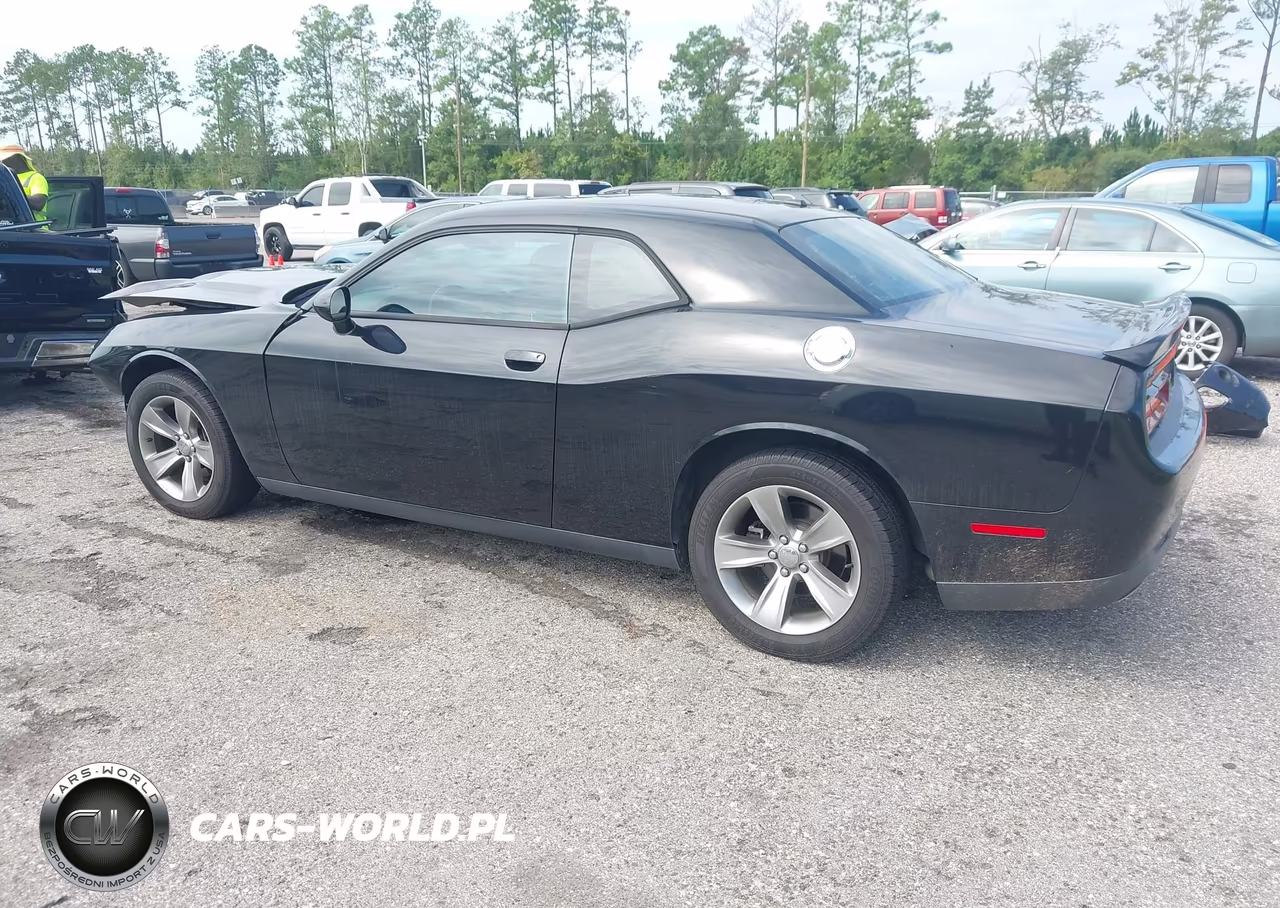 2018 Dodge Challenger Sxt VIN:2C3CDZAG1JH110753 - 3