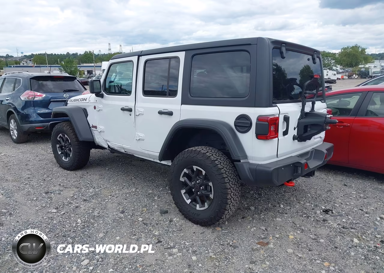 2025 Jeep Wrangler Rubicon VIN:1C4PJXFN4SW644396 - 3