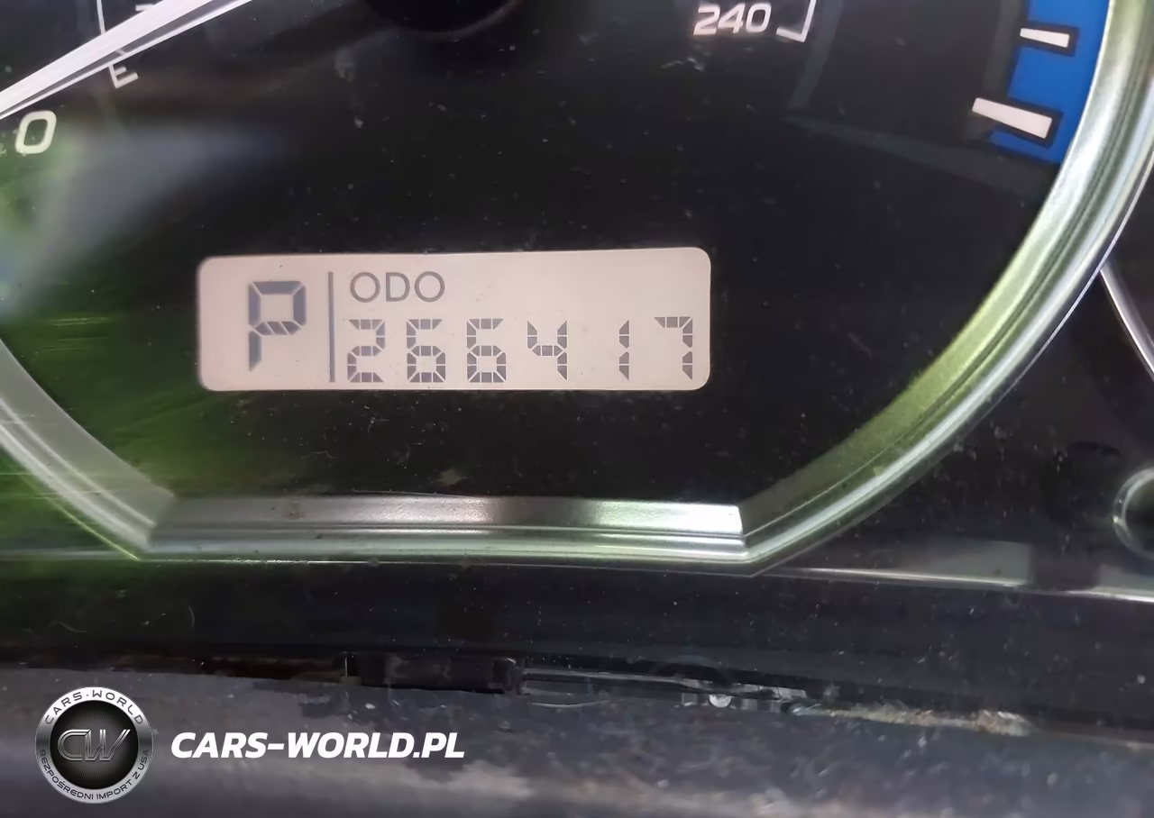 2013 Subaru Forester 2.5X Premium VIN:JF2SHADC0DH403772 - 6