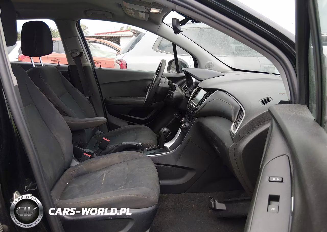 2017 Chevrolet Trax Ls VIN:3GNCJKSB3HL250245 - 5