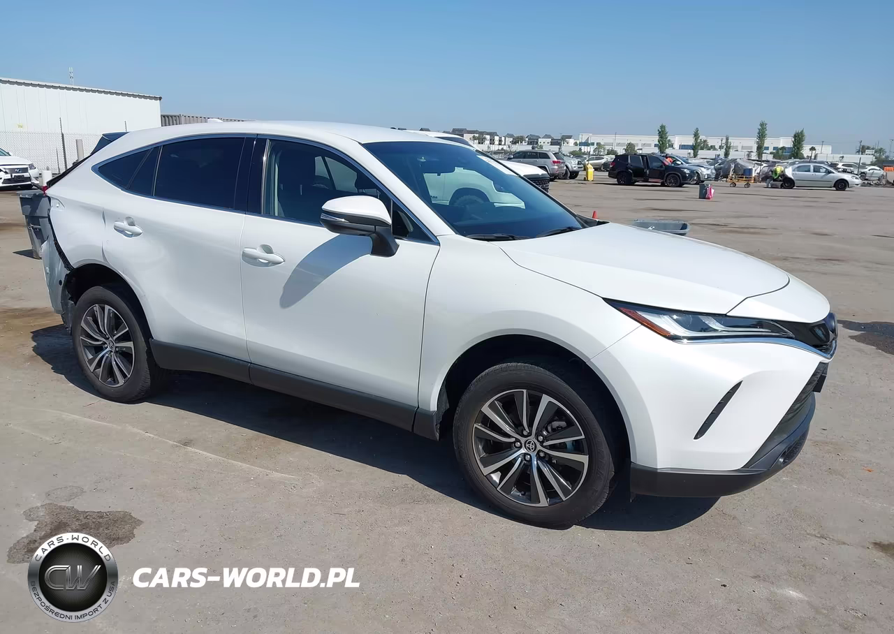 2024 Toyota Venza Le – zdjęcie 1 z 17
