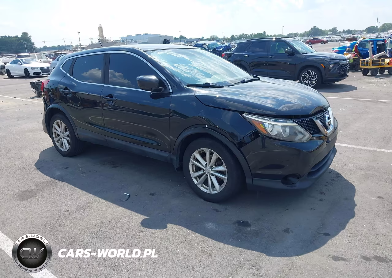 2017 Nissan Rogue Sport S