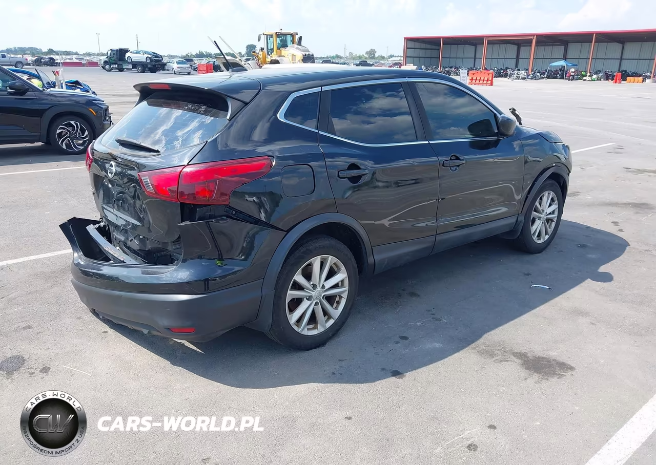 2017 Nissan Rogue Sport S VIN:JN1BJ1CP9HW036009 - 4