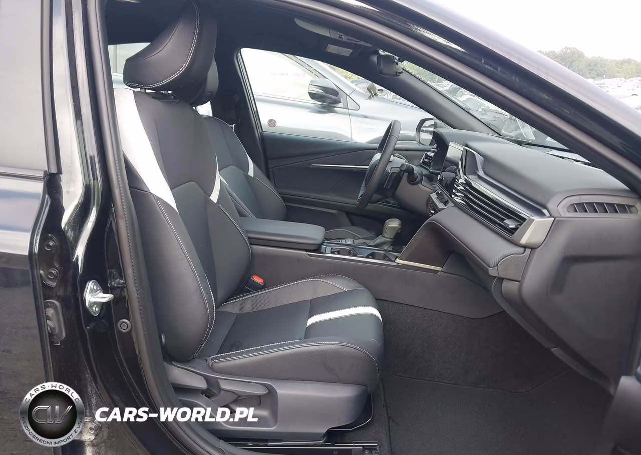 2026 Toyota Camry Se VIN:4T1DAACK8TU717482 - 5