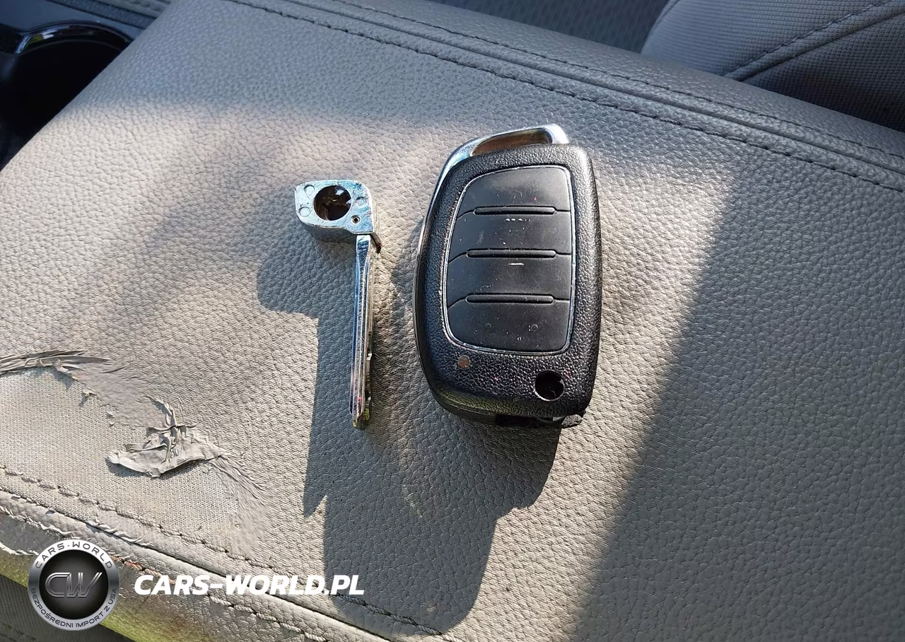 2017 Hyundai Sonata VIN:5NPE24AF9HH440758 - 11