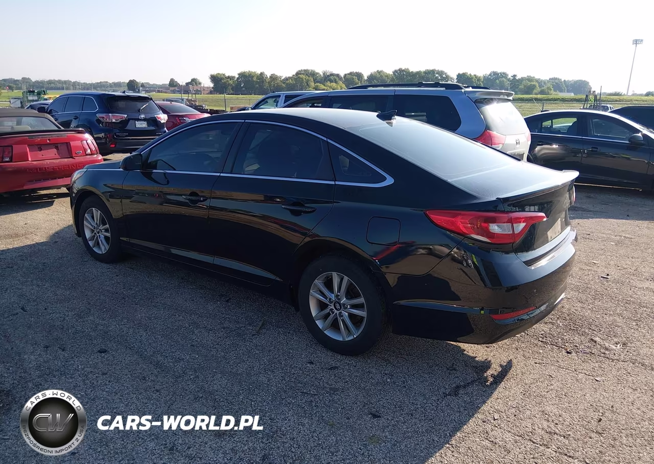2017 Hyundai Sonata VIN:5NPE24AF9HH440758 - 3