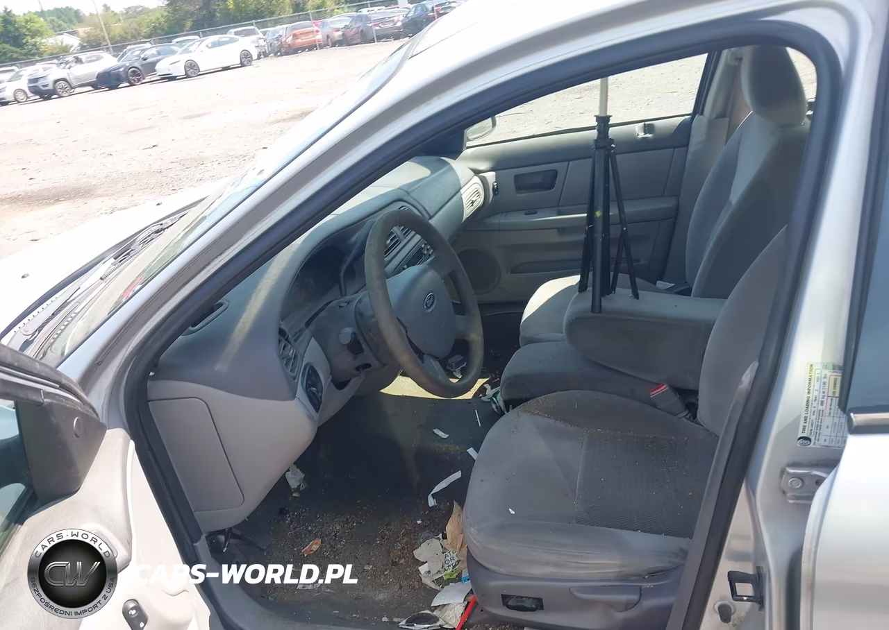 2006 Ford Taurus Se VIN:1FAFP53U56A259240 - 5