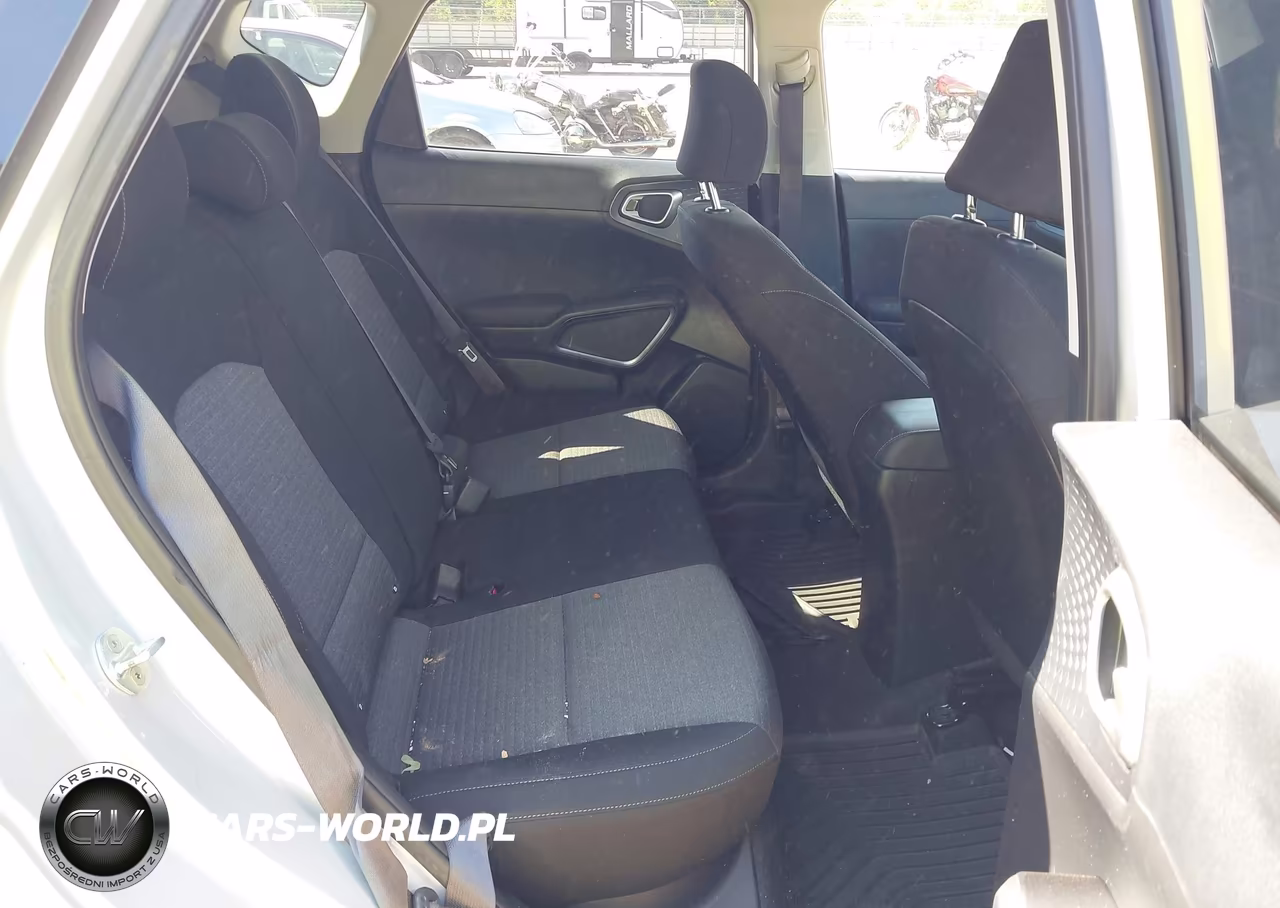 2021 Kia Soul S VIN:KNDJ23AU8M7796656 - 8