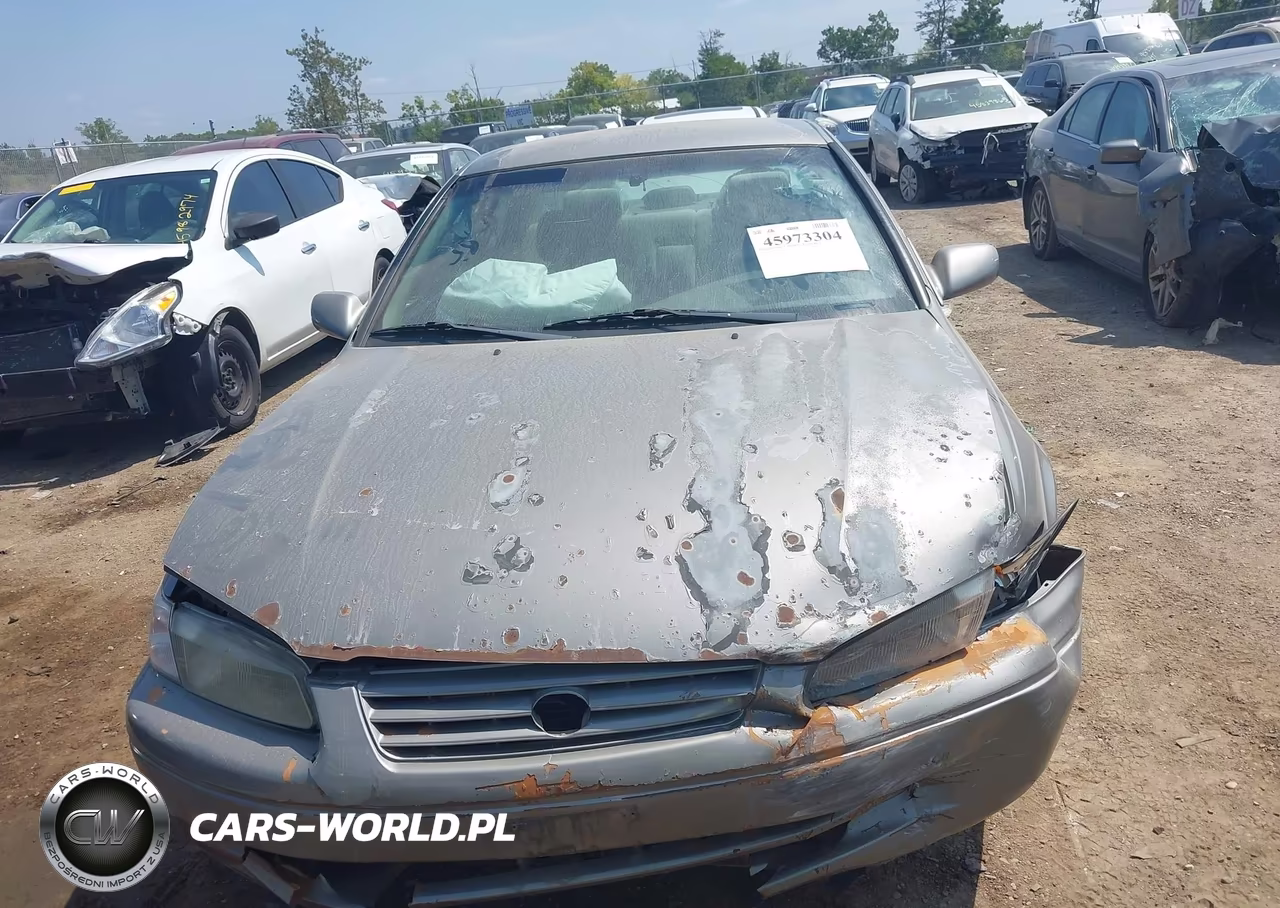 1999 Toyota Camry Le VIN:4T1BG22K0XU419463 - 13